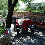 Garden 4*