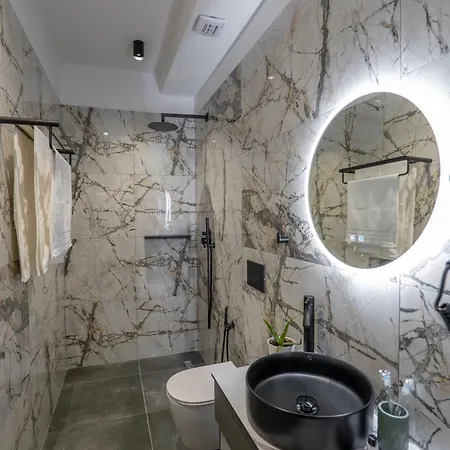 Garden 4* Sarandë