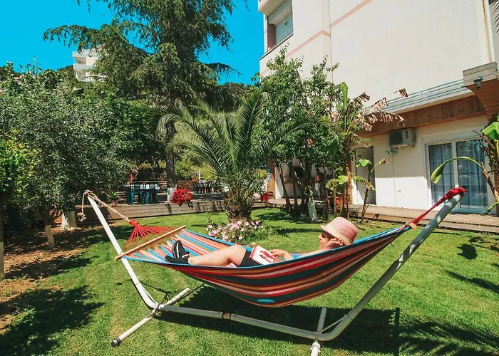 Garden Hotel