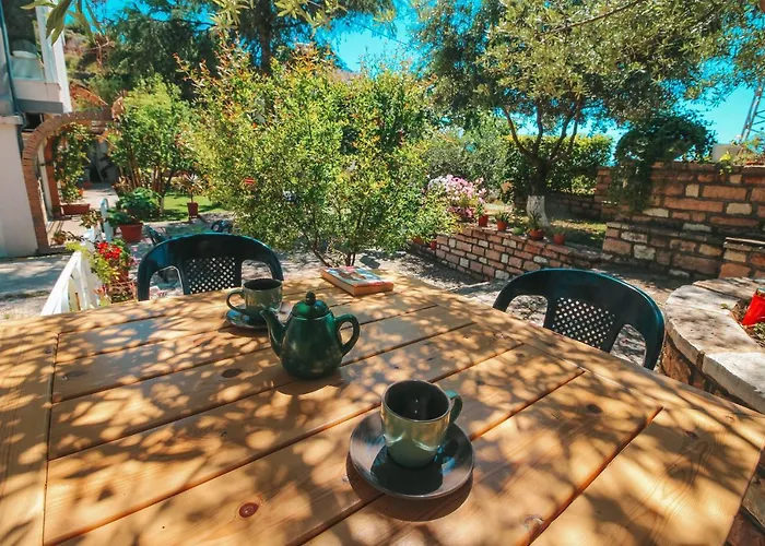 Garden Hotel