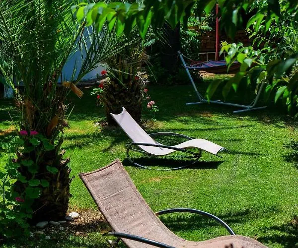 Garden 4* Sarandë