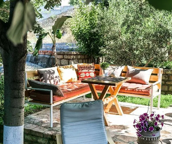 Hotel Garden Sarandë