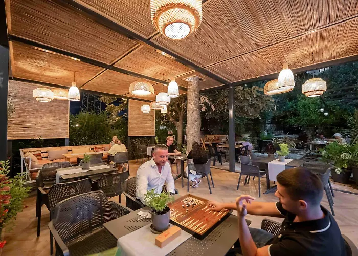Garden 4* Sarandë