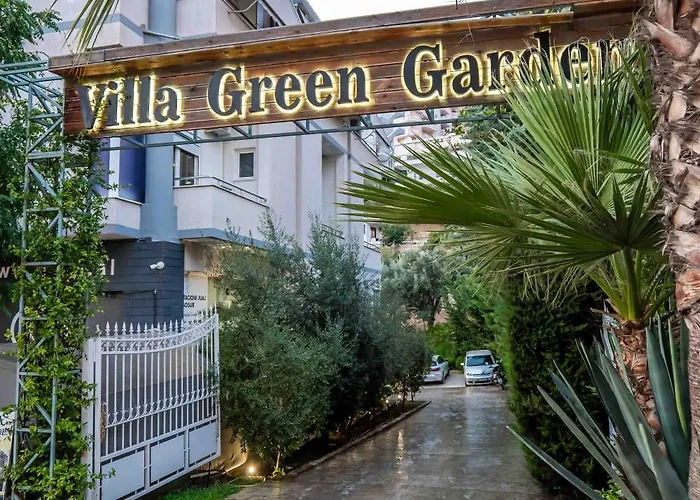 Garden Hotel 4*