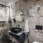 Garden Hotel 4*
