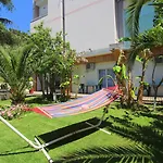 호텔 Garden