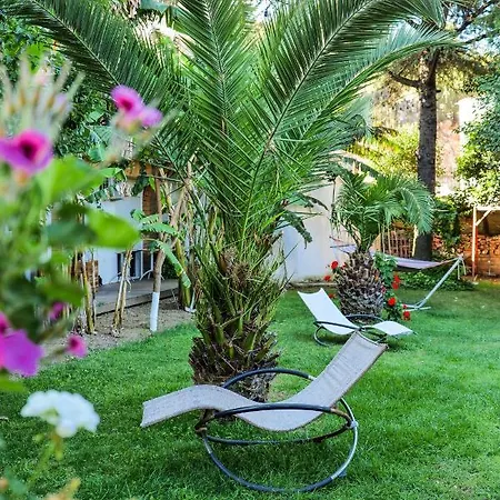 Garden Hotel Sarandë