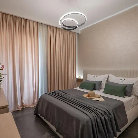 Hotel Garden 4*